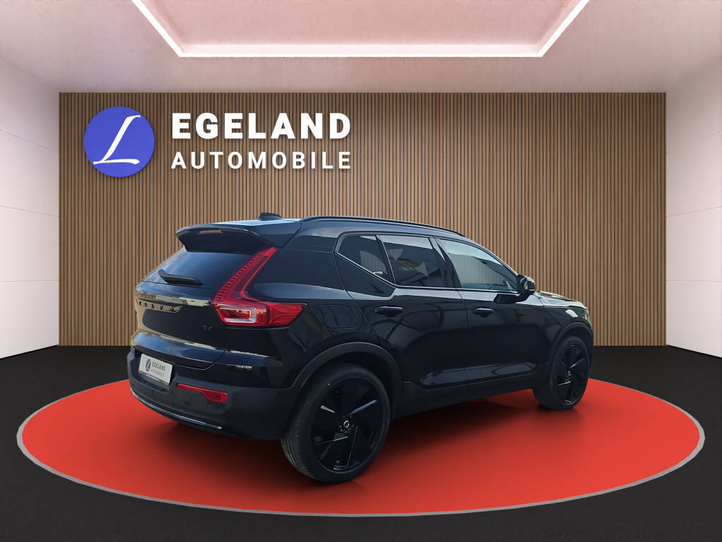 VOLVO XC40 2.0 B4 MH Plus Black Edition, Mild-Hybrid Benzin/Elektro, Vorführwagen, Automatik - 4