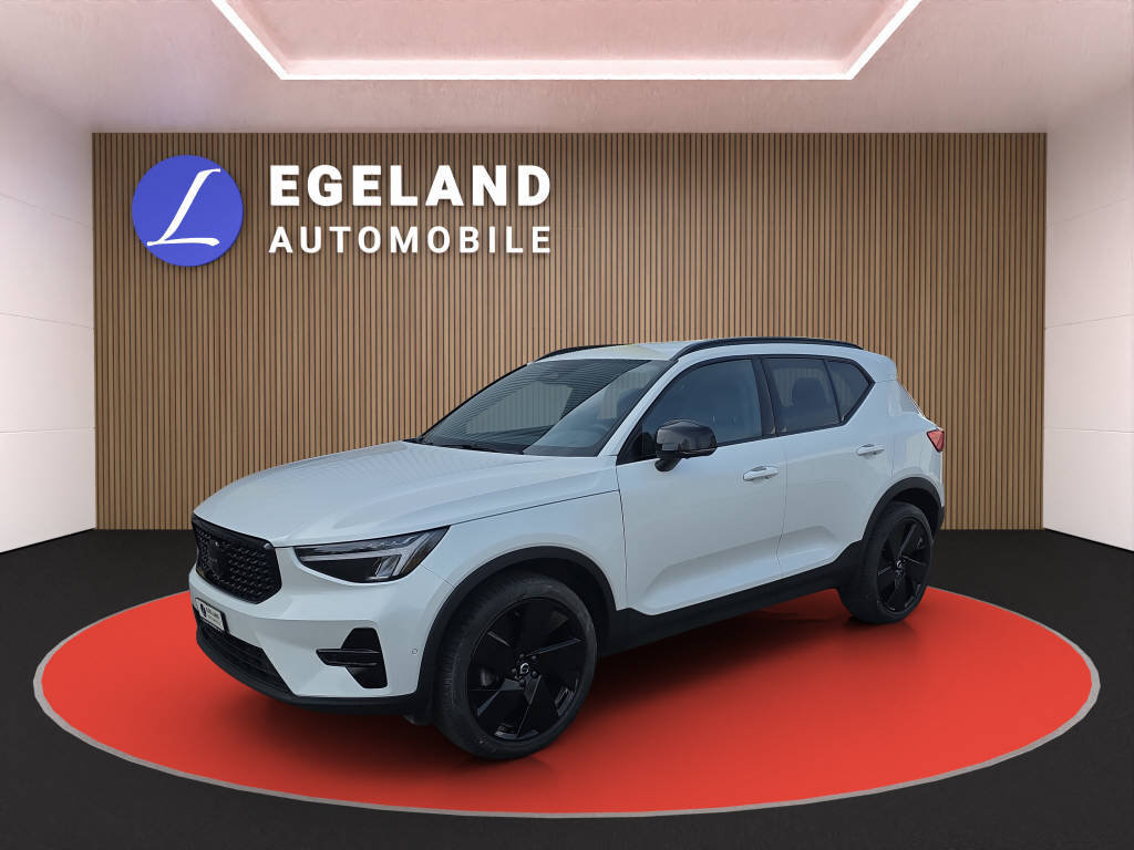 VOLVO XC40 2.0 B4 MH Plus Black Edition