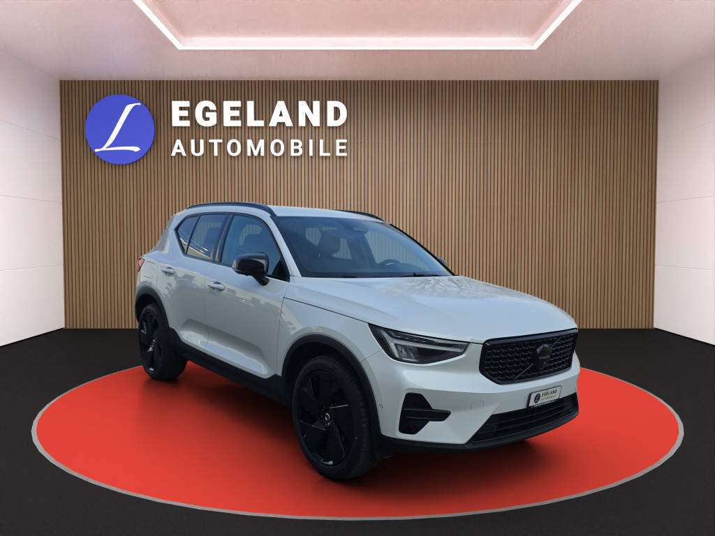 VOLVO XC40 2.0 B4 MH Plus Black Edition, Mild-Hybrid Petrol/Electric, Ex-demonstrator, Automatic - 2