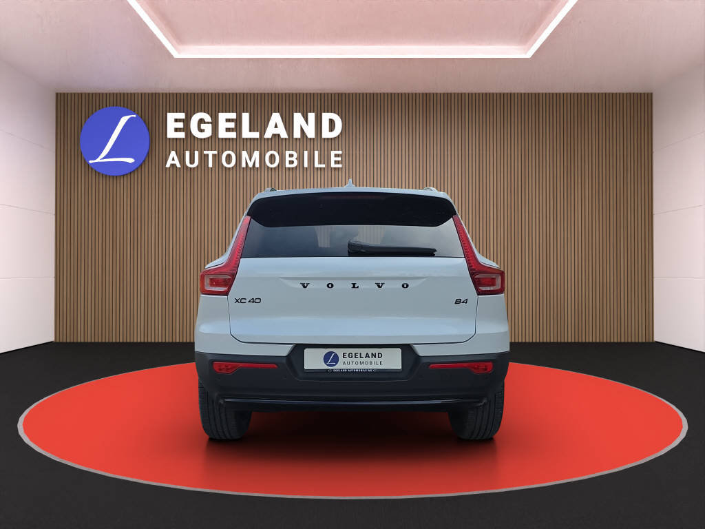 VOLVO XC40 2.0 B4 MH Plus Black Edition, Mild-Hybrid Petrol/Electric, Ex-demonstrator, Automatic - 6