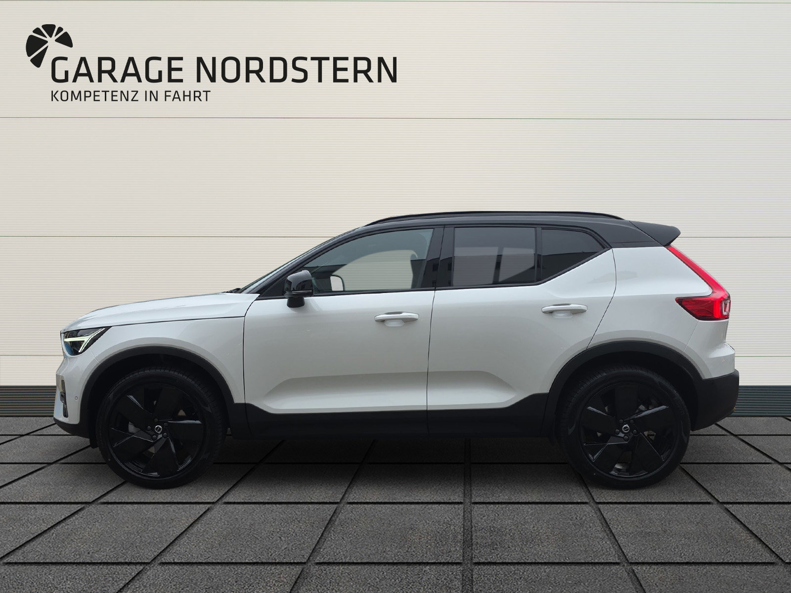 VOLVO XC40 2.0 B4 MH Black Edition, Hybride Léger Essence/Électricité, Voiture de démonstration, Automatique - 3