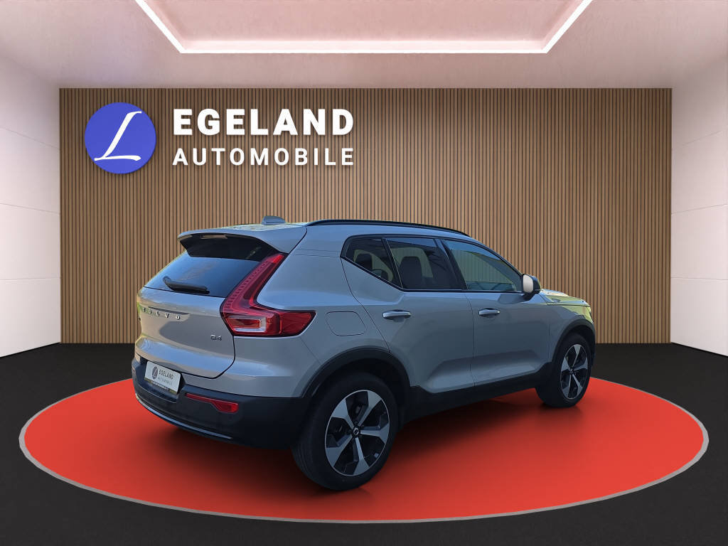 VOLVO XC40 2.0 B4 MH Plus Dark, Mild-Hybrid Petrol/Electric, Ex-demonstrator, Automatic - 4
