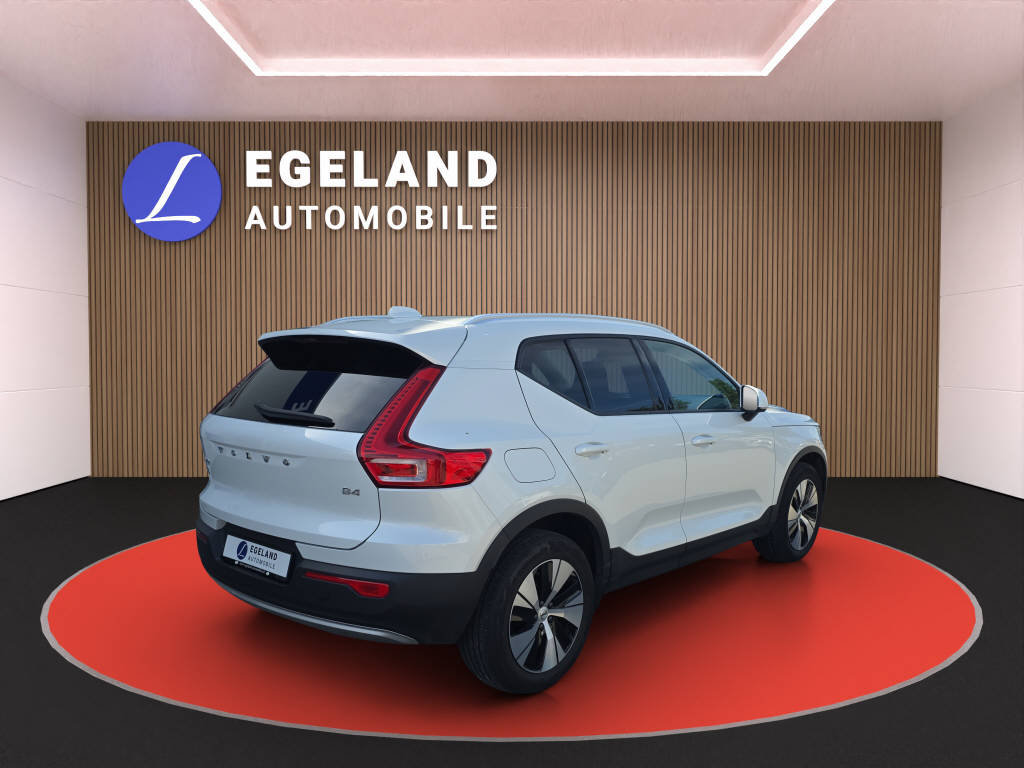 VOLVO XC40 2.0 B4 MH Momentum, Mild-Hybrid Benzin/Elektro, Vorführwagen, Automatik - 4