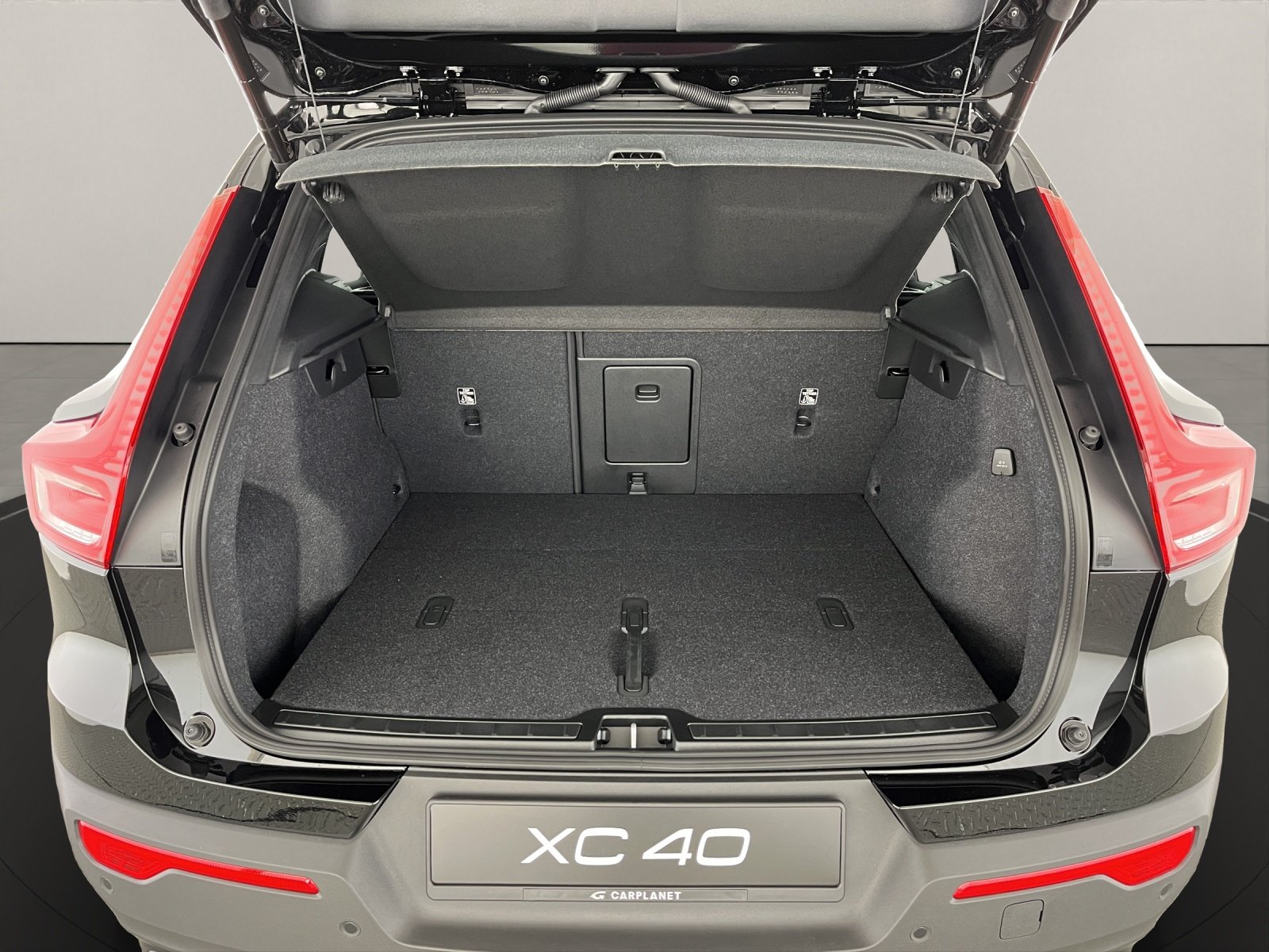 VOLVO XC40 2.0 B3 MH Plus Dark, Hybride Léger Essence/Électricité, Voiture de démonstration, Automatique - 7