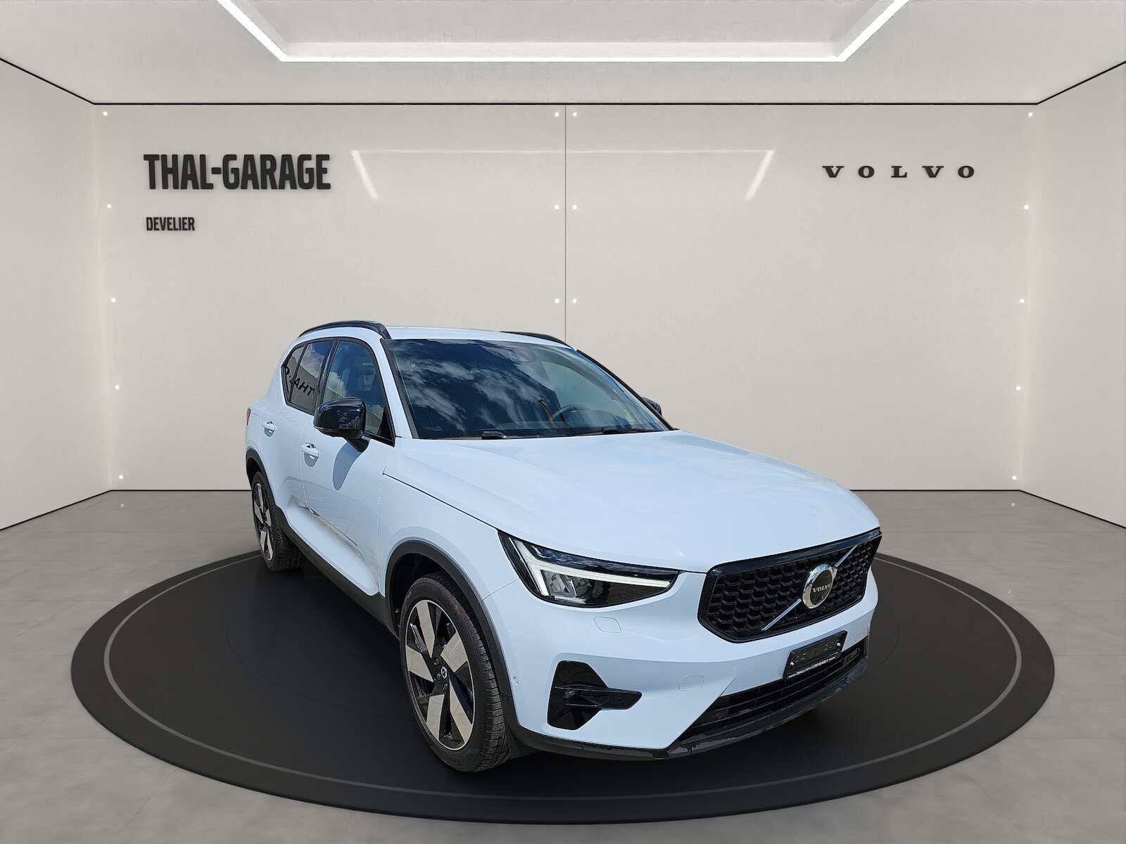 VOLVO XC40 1.5 T4 PiH Plus Dark MY24, Plug-in-Hybrid Benzin/Elektro, Vorführwagen, Automatik - 3