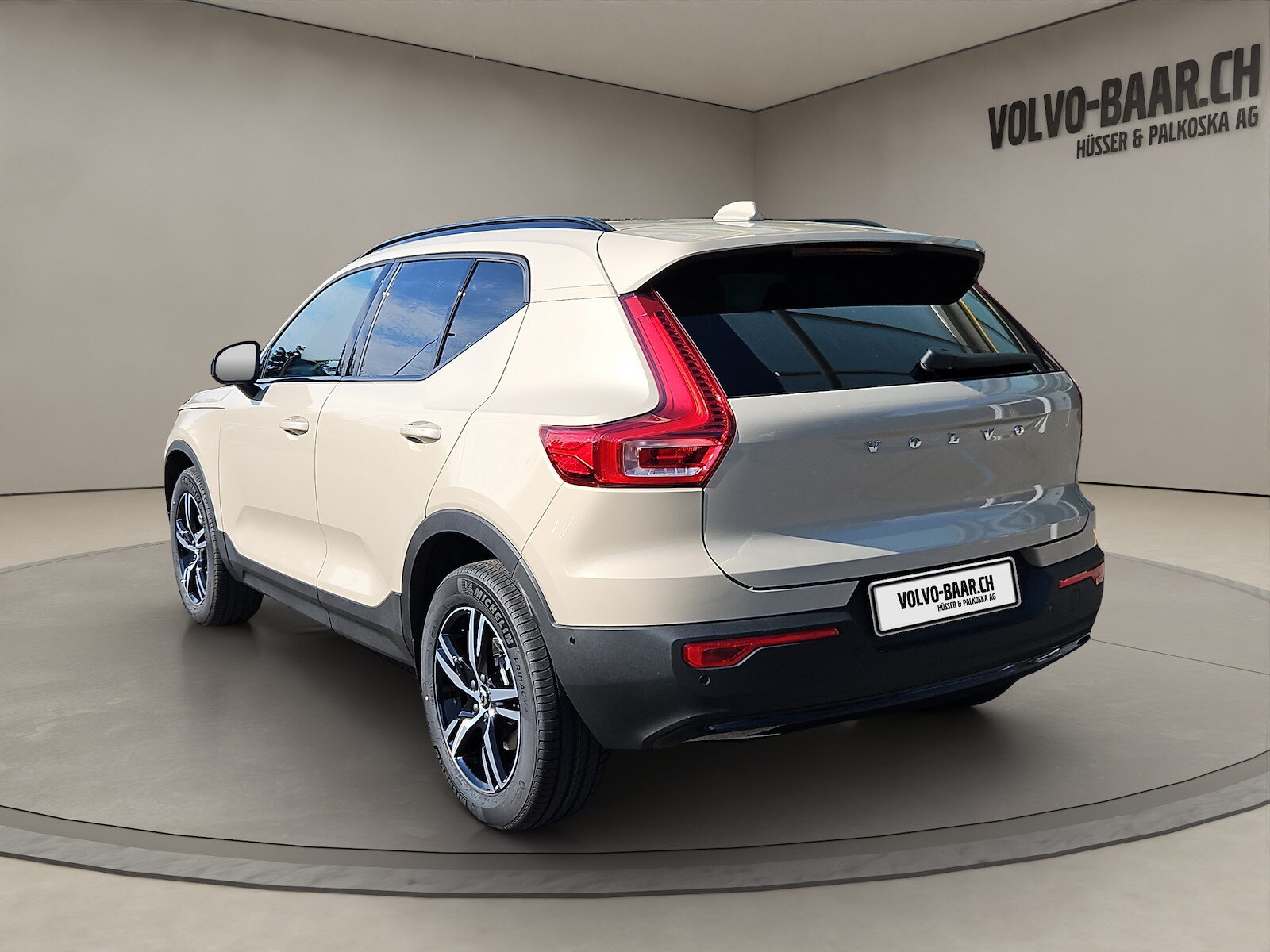VOLVO XC40 2.0 B3 MH Plus Dark, Hybride Léger Essence/Électricité, Voiture de démonstration, Automatique - 3