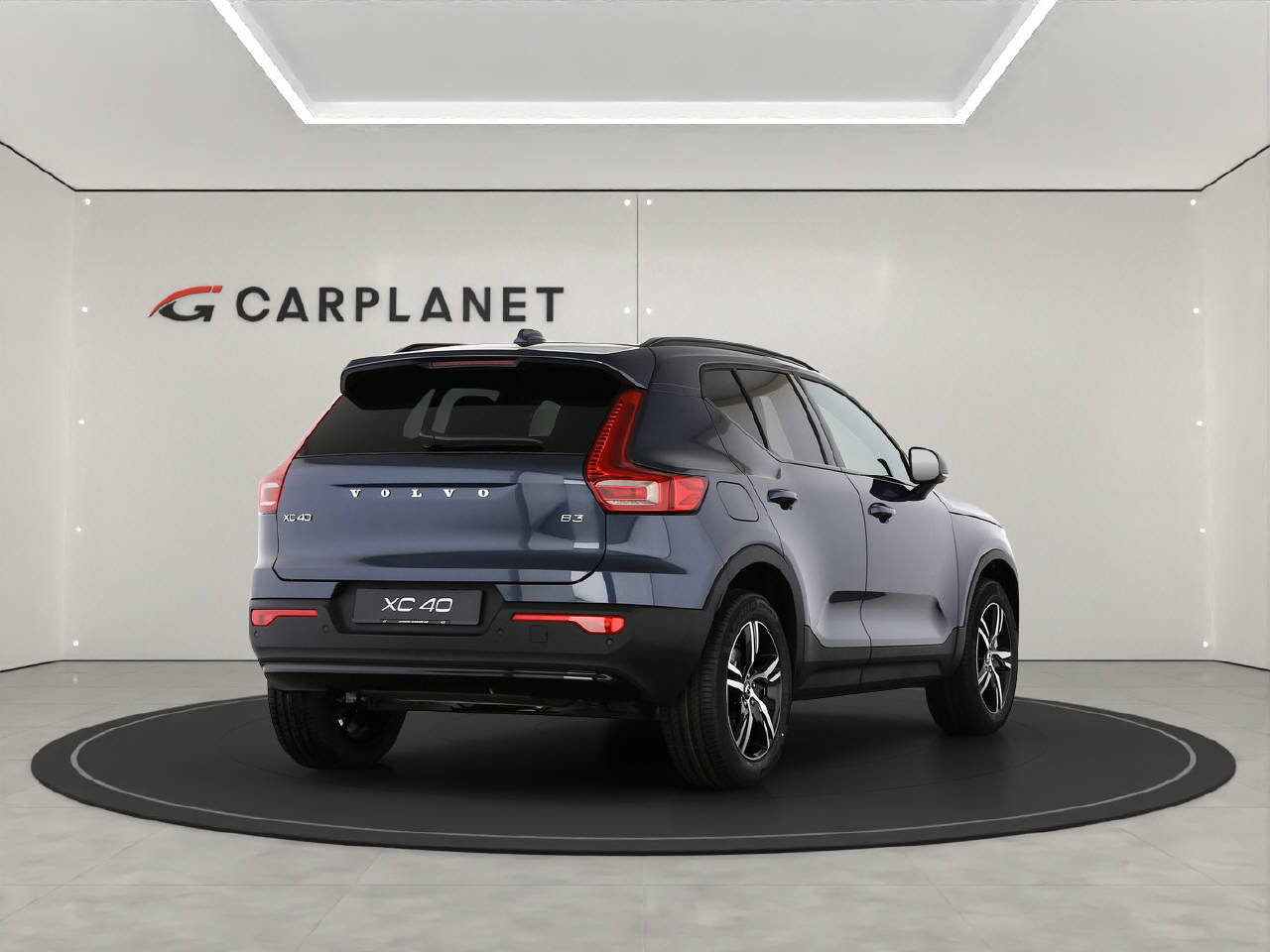VOLVO XC40 2.0 B3 MH Plus Dark, Mild-Hybrid Benzin/Elektro, Neuwagen, Automat - 3