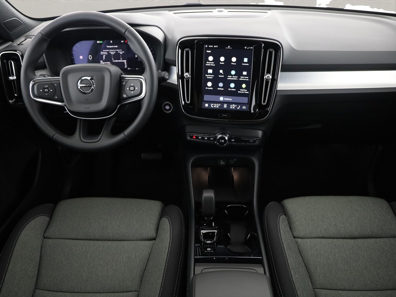 VOLVO XC40 2.0 B3 MH Plus Dark, Mild-Hybrid Benzin/Elektro, Neuwagen, Automat - 7