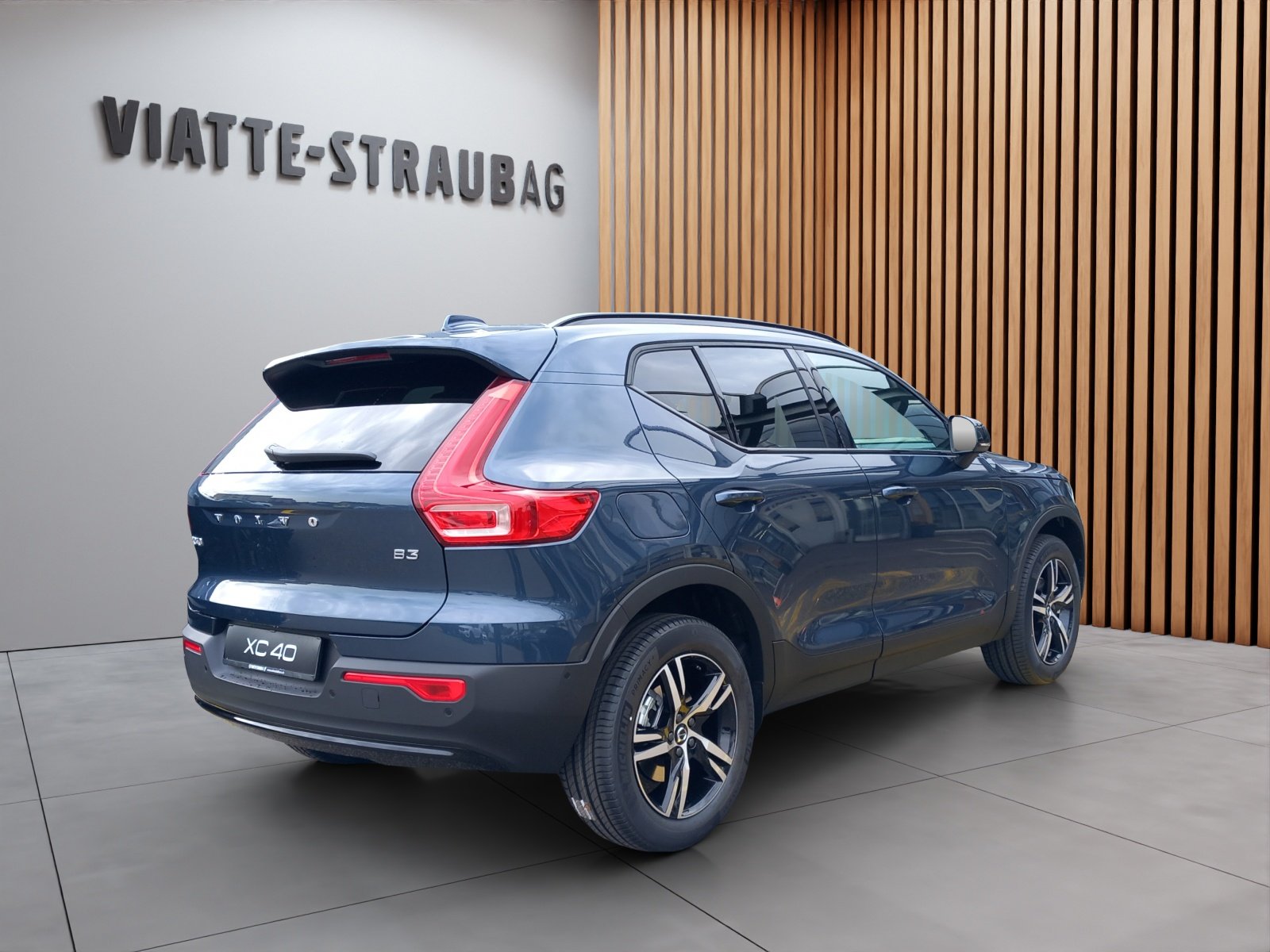 VOLVO XC40 2.0 B3 MH Plus Dark, Hybride Léger Essence/Électricité, Voiture nouvelle, Automatique - 2