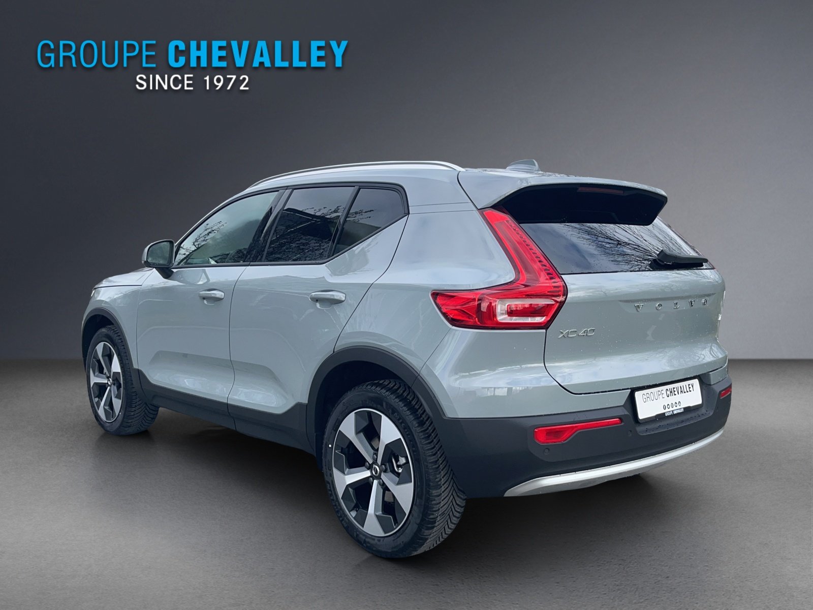 VOLVO XC40 B3 Benzin Mild Hybrid Xcite DCT, Hybride Leggero Benzina/Elettrica, Auto nuove, Automatico - 4