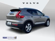 VOLVO XC40 2.0 B4 MH Momentum, Mild-Hybrid Benzin/Elektro, Occasion / Gebraucht, Automat - 4