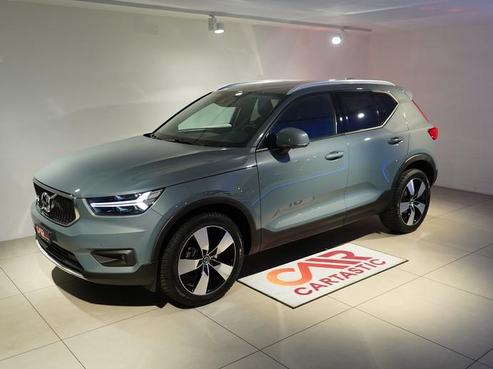 VOLVO XC40 T3 Momentum, Petrol, Second hand / Used, Automatic