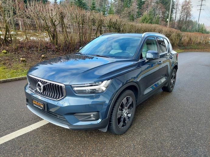 VOLVO XC40 D4 AWD Inscription Geartronic, Diesel, Occasion / Gebraucht, Automat