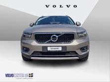 VOLVO XC40 2.0 B4 MH Momentum, Mild-Hybrid Benzin/Elektro, Occasion / Gebraucht, Automat - 7