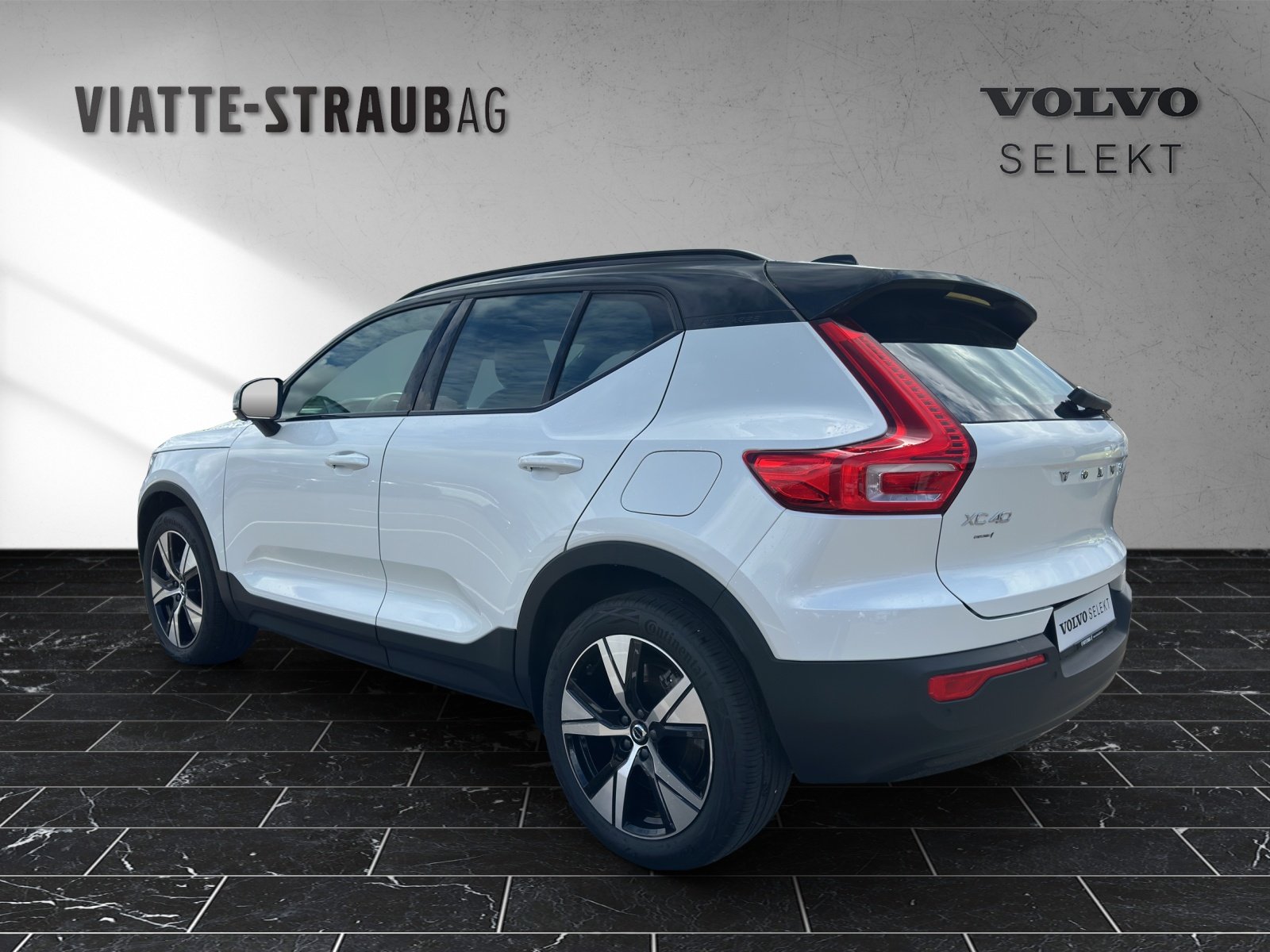 VOLVO XC40 P8 R-Design AWD, Elektro, Occasion / Gebraucht, Automat - 2