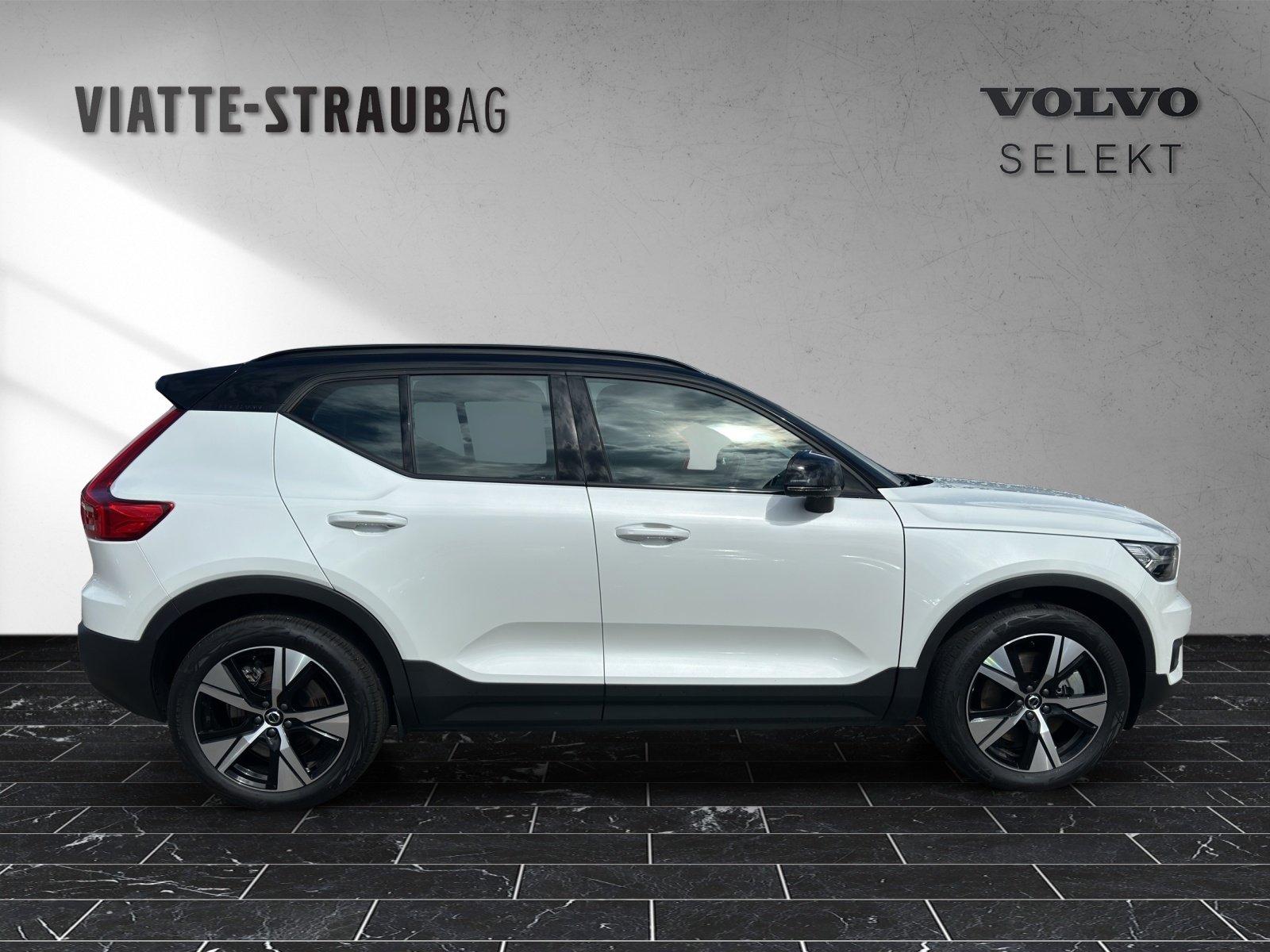 VOLVO XC40 P8 R-Design AWD, Elektro, Occasion / Gebraucht, Automat - 6