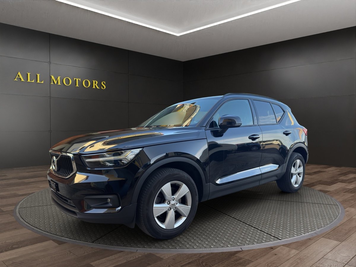VOLVO XC40 D3 AWD Momentum