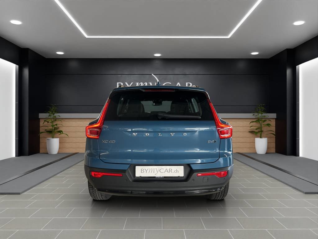 VOLVO XC40 B4 Benzin Mild Hybrid AWD Plus Dark DCT, Essence, Occasion / Utilisé, Automatique - 4
