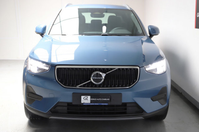 VOLVO XC40 B3 MHD Xcite DCT, Mild-Hybrid Petrol/Electric, Second hand / Used, Automatic - 5