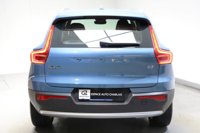 VOLVO XC40 B3 MHD Xcite DCT, Mild-Hybrid Petrol/Electric, Second hand / Used, Automatic - 6