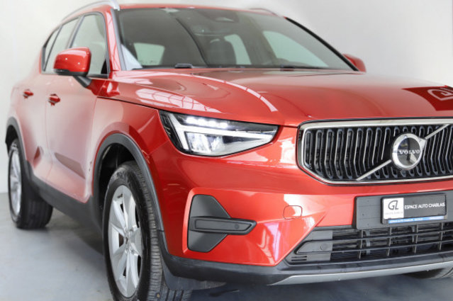 VOLVO XC40 B3 MHD Xcite DCT, Mild-Hybrid Petrol/Electric, Second hand / Used, Automatic - 2