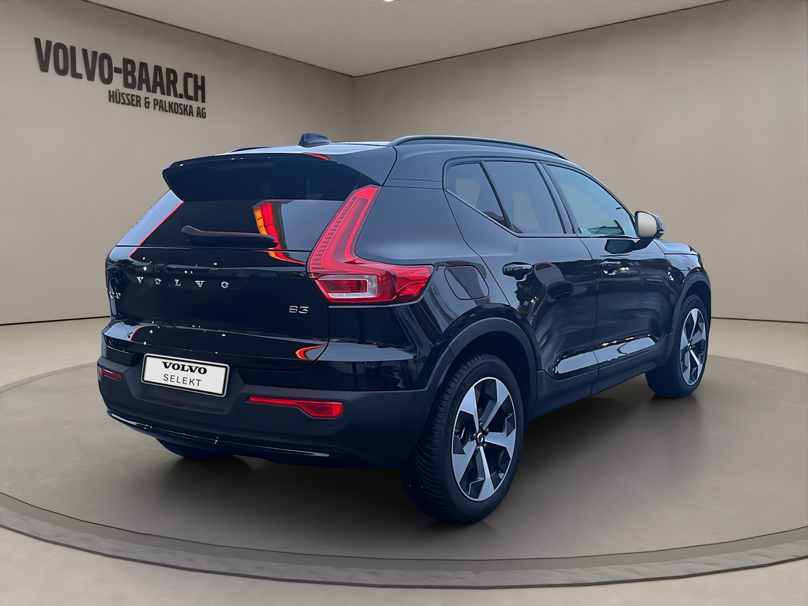 VOLVO XC40 2.0 B3 MH Plus Dark, Mild-Hybrid Benzin/Elektro, Occasion / Gebraucht, Automat - 5