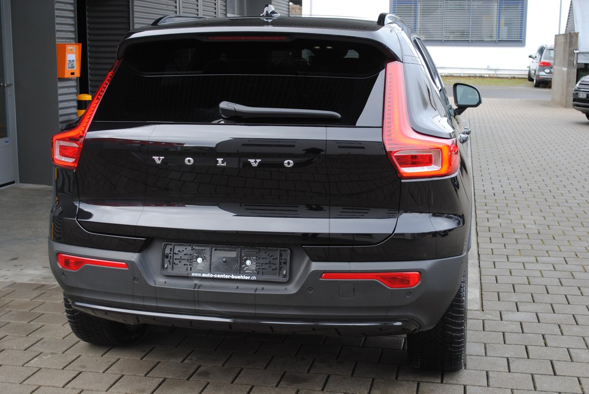 VOLVO XC40 Recharge P8 Twin AWD Pure Electric Ultimate, Elektro, Occasion / Gebraucht, Automat - 7