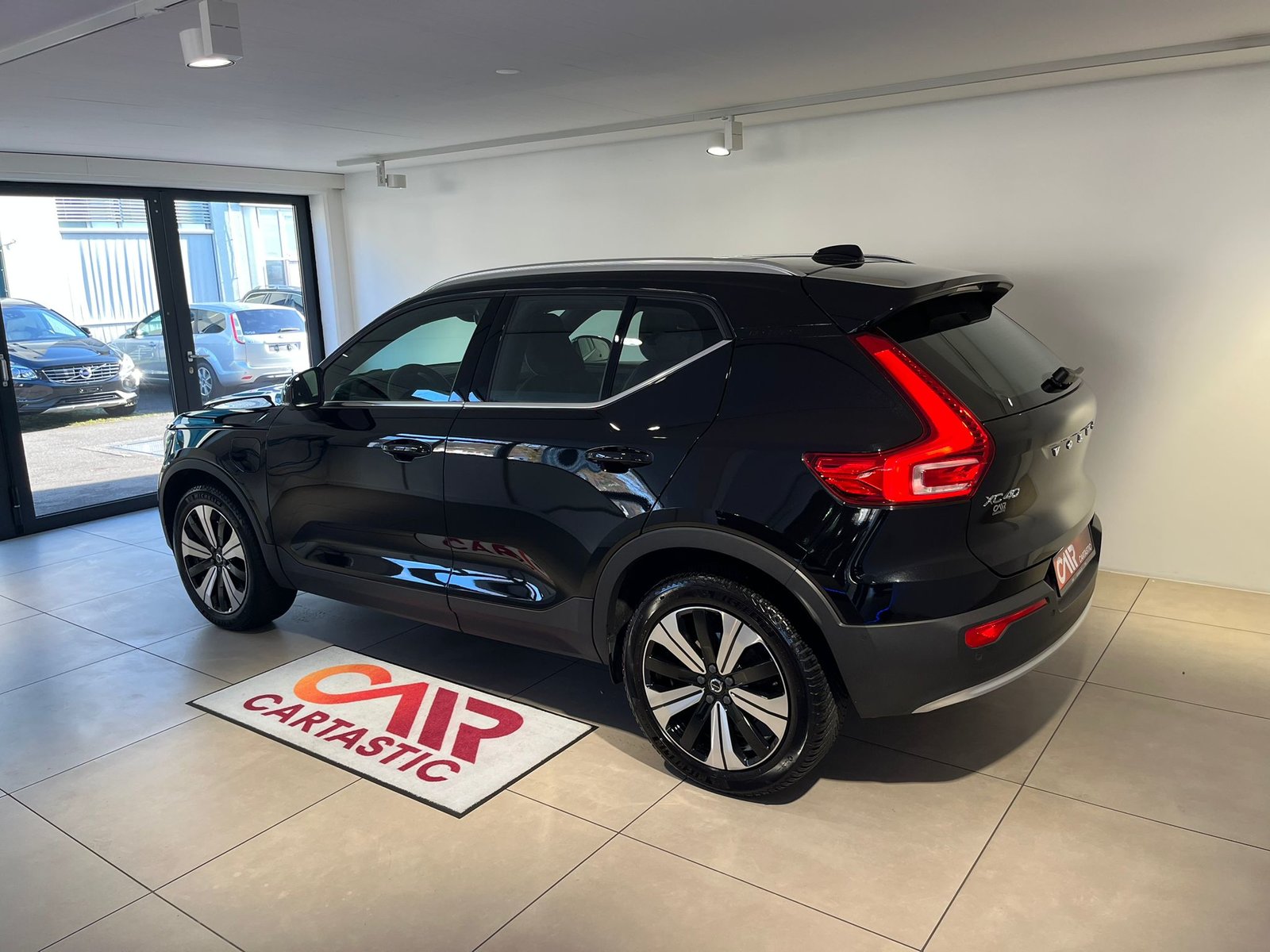 VOLVO XC40 T5 PHEV Ultimate Bright, Plug-in-Hybrid Petrol/Electric, Second hand / Used, Automatic - 3