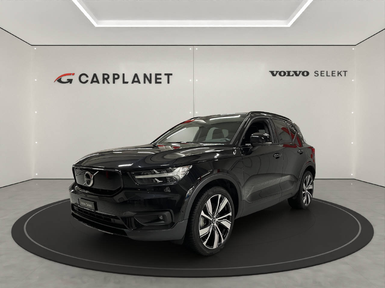 VOLVO XC40 P8 AWD Elec Pro, Voll-Hybrid Benzin/Elektro, Occasion / Gebraucht, Automat