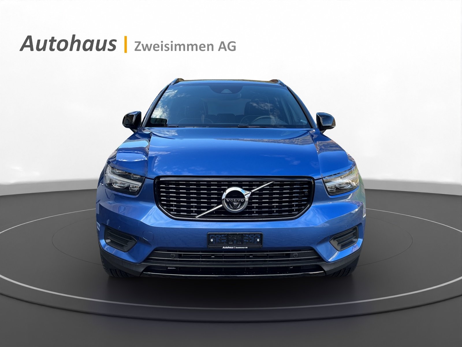 VOLVO XC40 T4 AWD R-Design Geartronic, Petrol, Second hand / Used, Automatic - 4