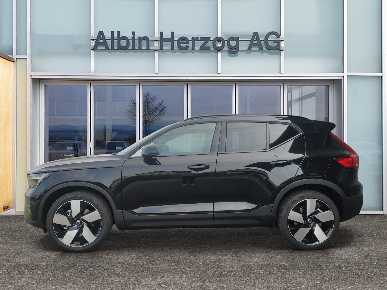 VOLVO XC40 P8 Twin Ultimate AWD, Elektro, Occasion / Gebraucht, Automat - 2
