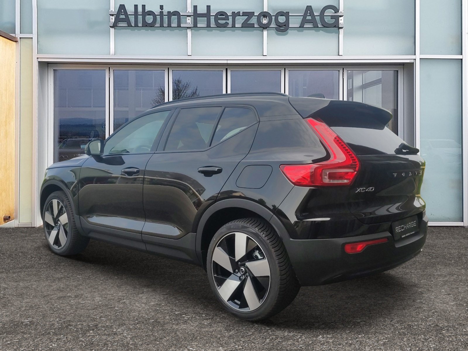 VOLVO XC40 P8 Twin Ultimate AWD, Elektro, Occasion / Gebraucht, Automat - 3
