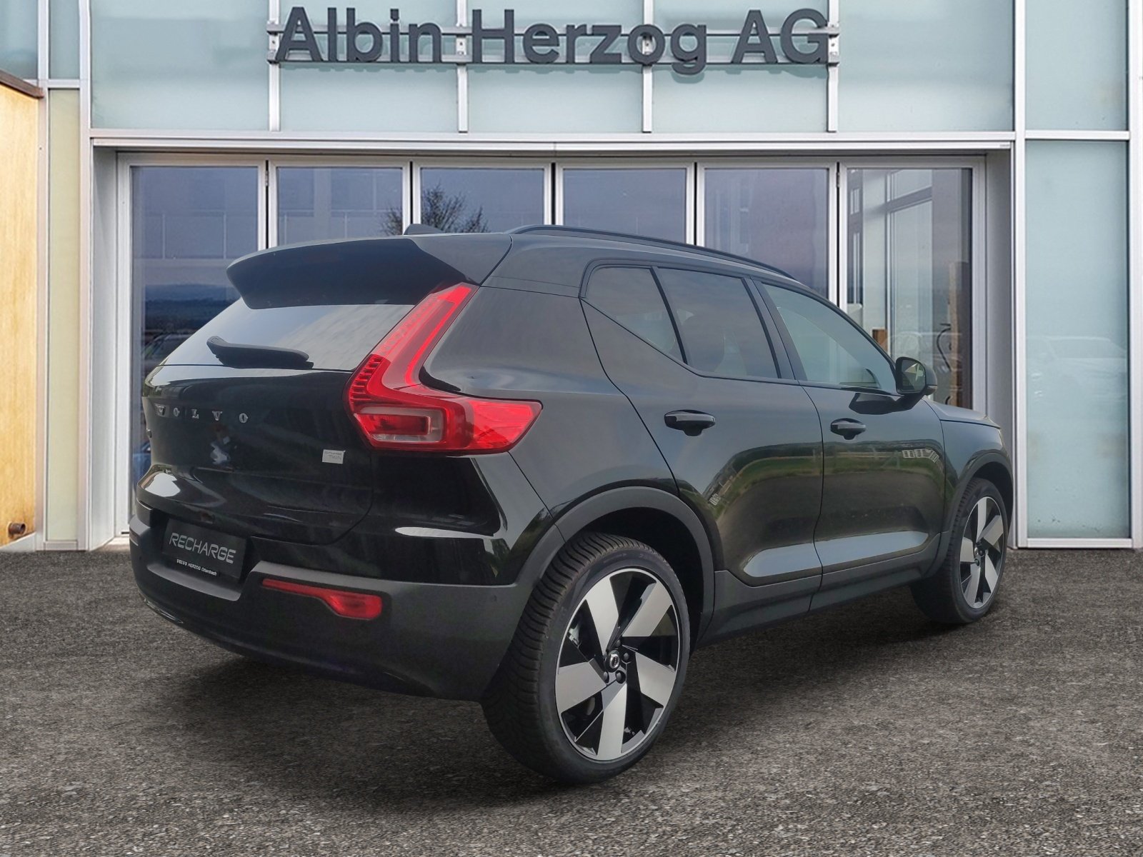 VOLVO XC40 P8 Twin Ultimate AWD, Elektro, Occasion / Gebraucht, Automat - 4