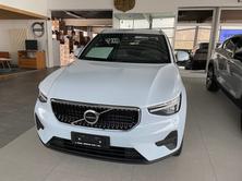 VOLVO XC40 T2 Core Geartronic, Petrol, Ex-demonstrator, Automatic - 2