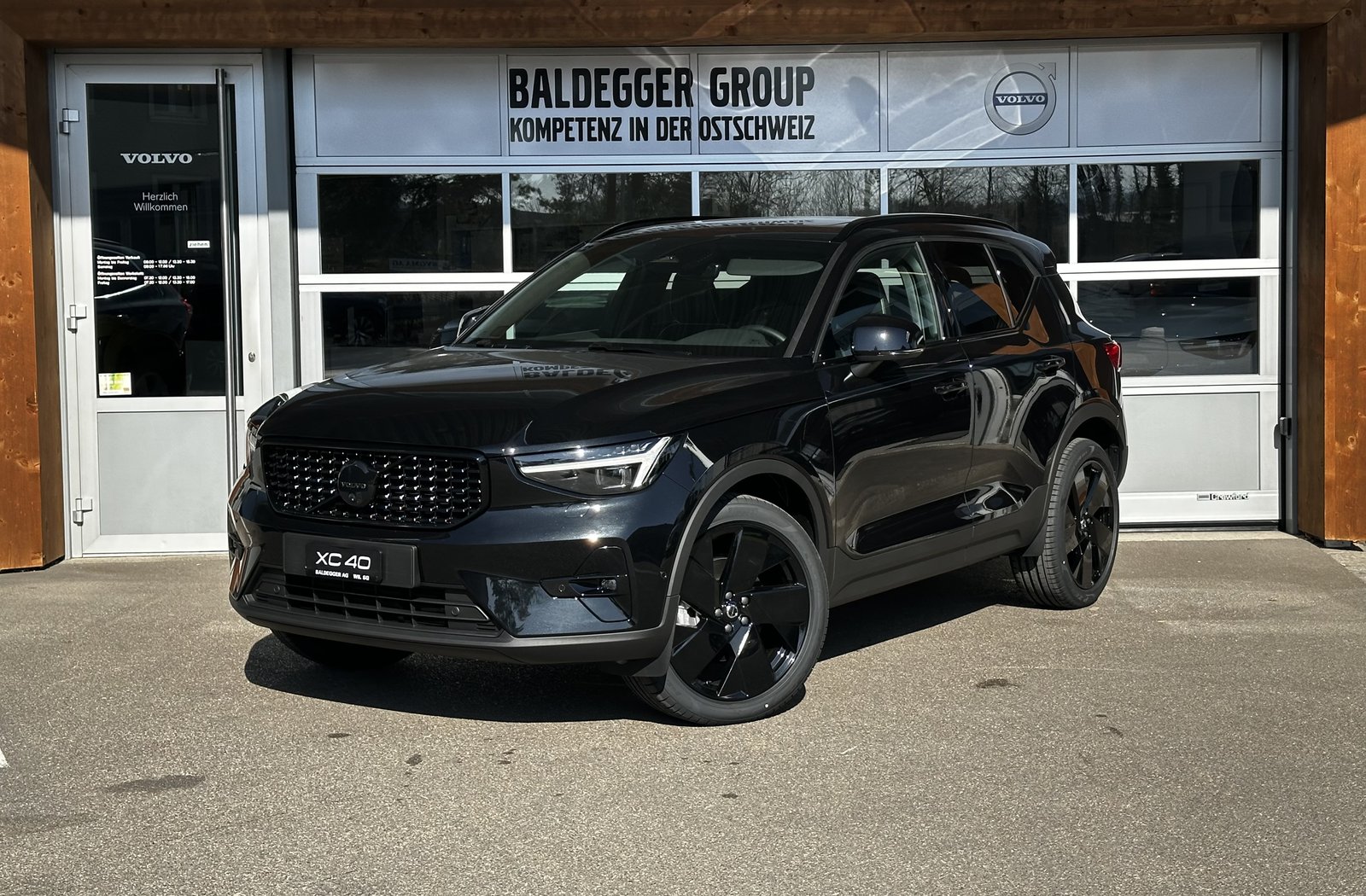 VOLVO XC40 2.0 B4 MH Ultra Black Edi