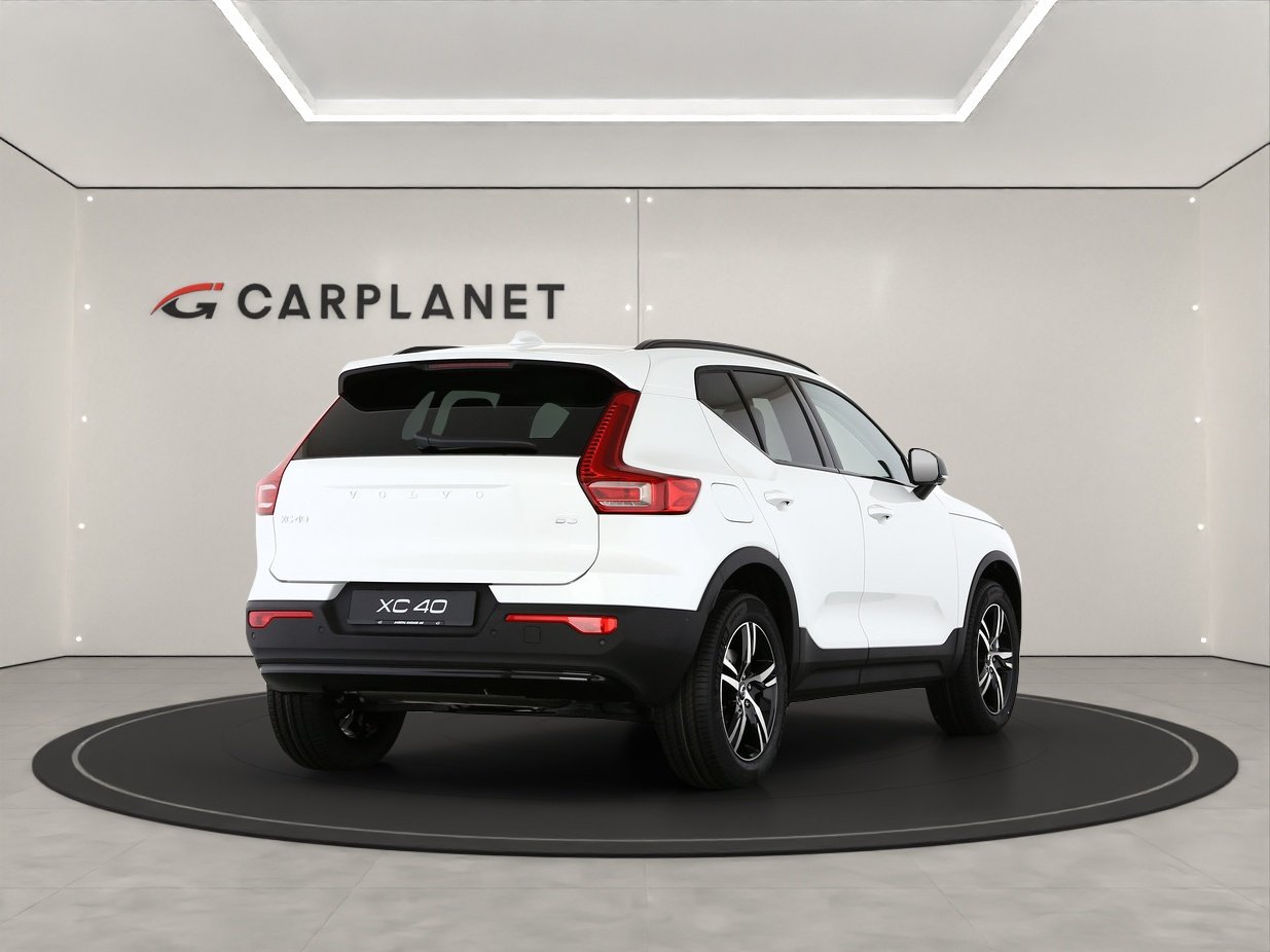 VOLVO XC40 2.0 B3 MH Plus Dark, Hybride Leggero Benzina/Elettrica, Auto dimostrativa, Automatico - 3