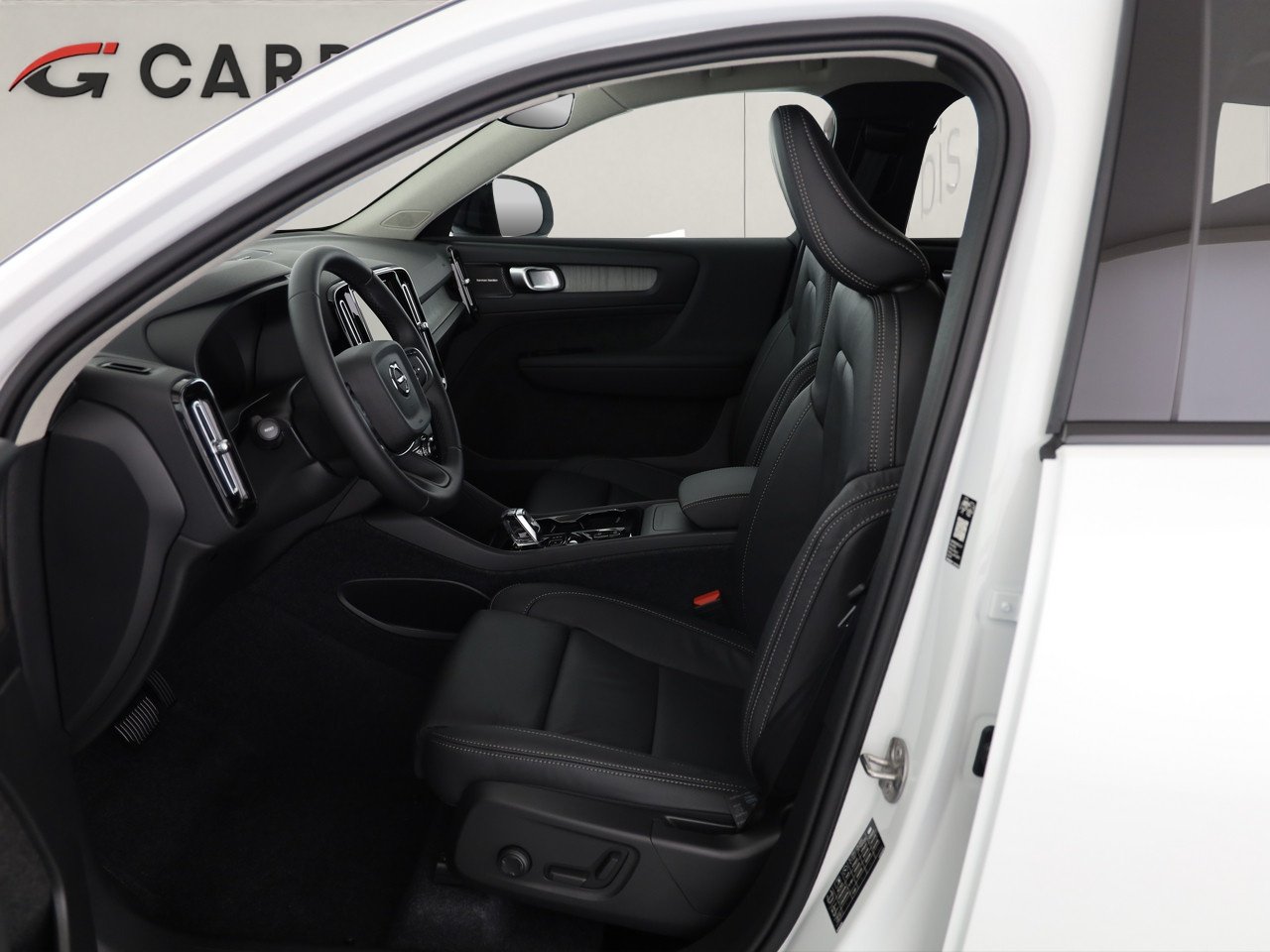 VOLVO XC40 2.0 B3 MH Plus Dark, Hybride Leggero Benzina/Elettrica, Auto dimostrativa, Automatico - 6