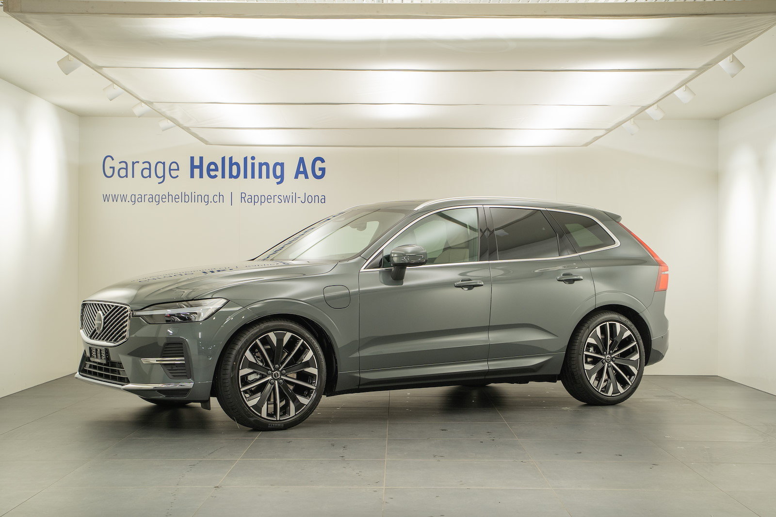 VOLVO XC60 2.0 T6 TE Ultra Bright eAWD