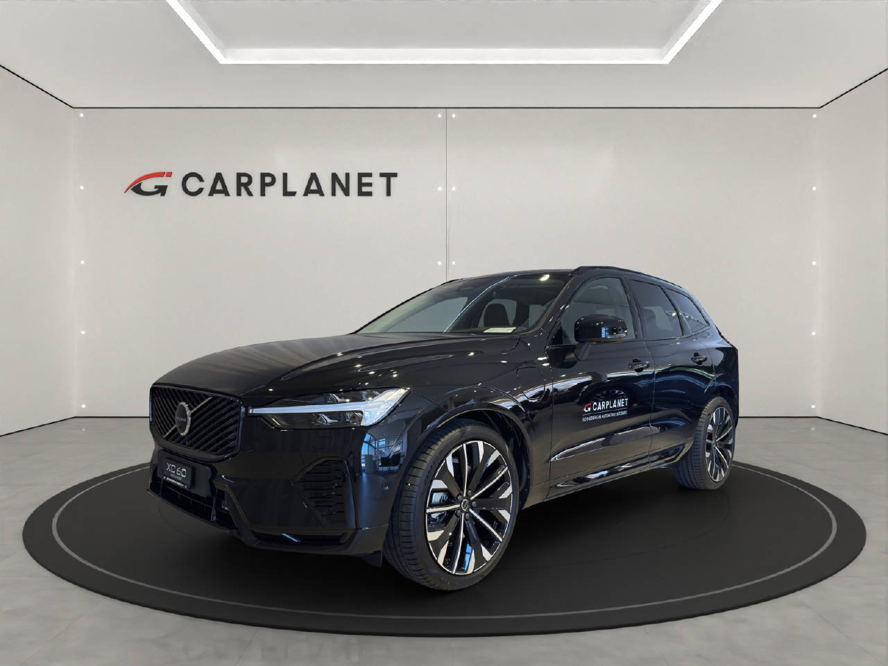VOLVO XC60 2.0 T6 TE Ultra Dark eAWD