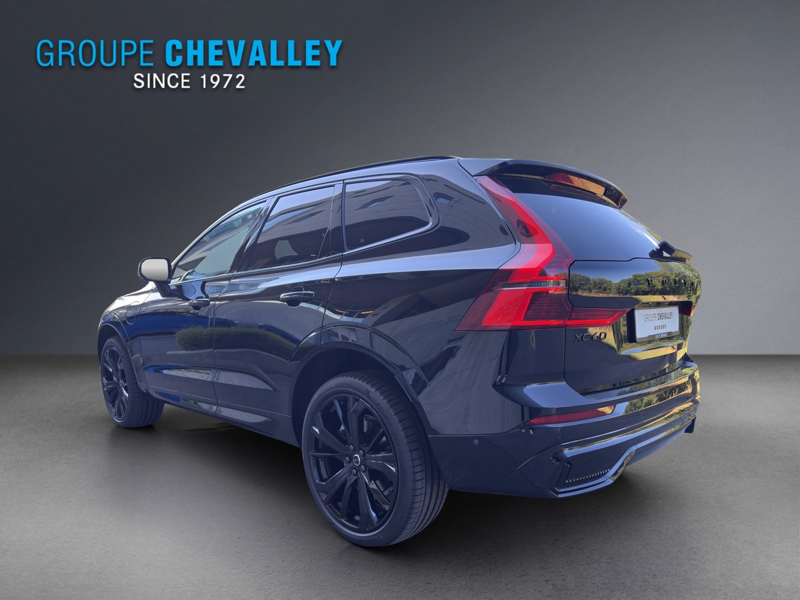 VOLVO XC60 T6 eAWD PluginHybrid Black Edition Geartronic, Plug-in-Hybrid Petrol/Electric, New car, Automatic - 4