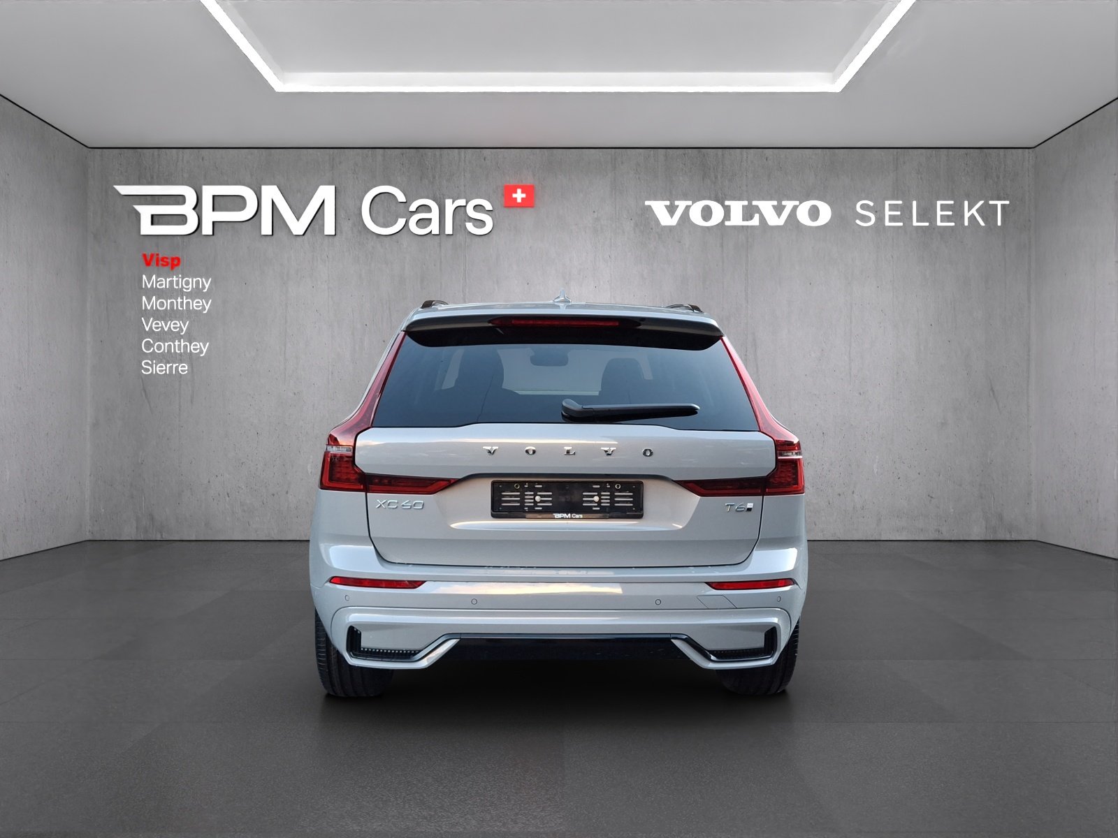 VOLVO XC60 T6 eAWD PluginHybrid Plus Dark Geartronic, Hybride Rechargeable Essence/Électricité, Voiture nouvelle, Automatique - 4