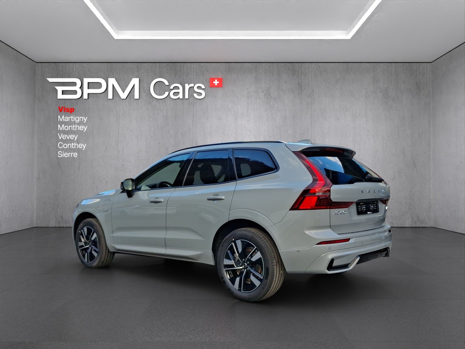 VOLVO XC60 T6 eAWD PluginHybrid Plus Dark Geartronic, Plug-in-Hybrid Petrol/Electric, New car, Automatic - 3
