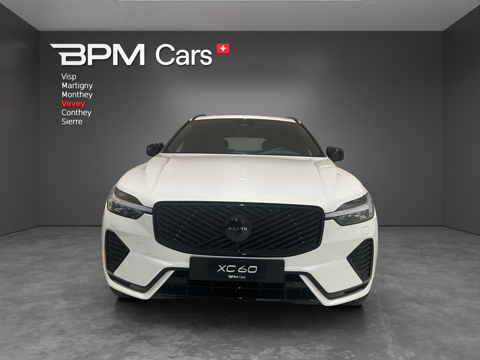 VOLVO XC60 T6 eAWD PluginHybrid Black Edition Geartronic, Plug-in-Hybrid Benzin/Elektro, Neuwagen, Automatik - 2