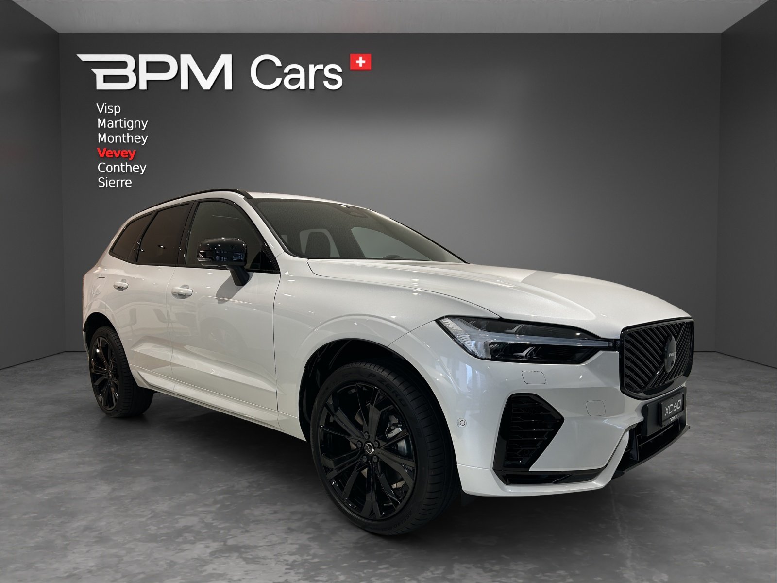 VOLVO XC60 T6 eAWD PluginHybrid Black Edition Geartronic, Plug-in-Hybrid Benzin/Elektro, Neuwagen, Automatik - 6