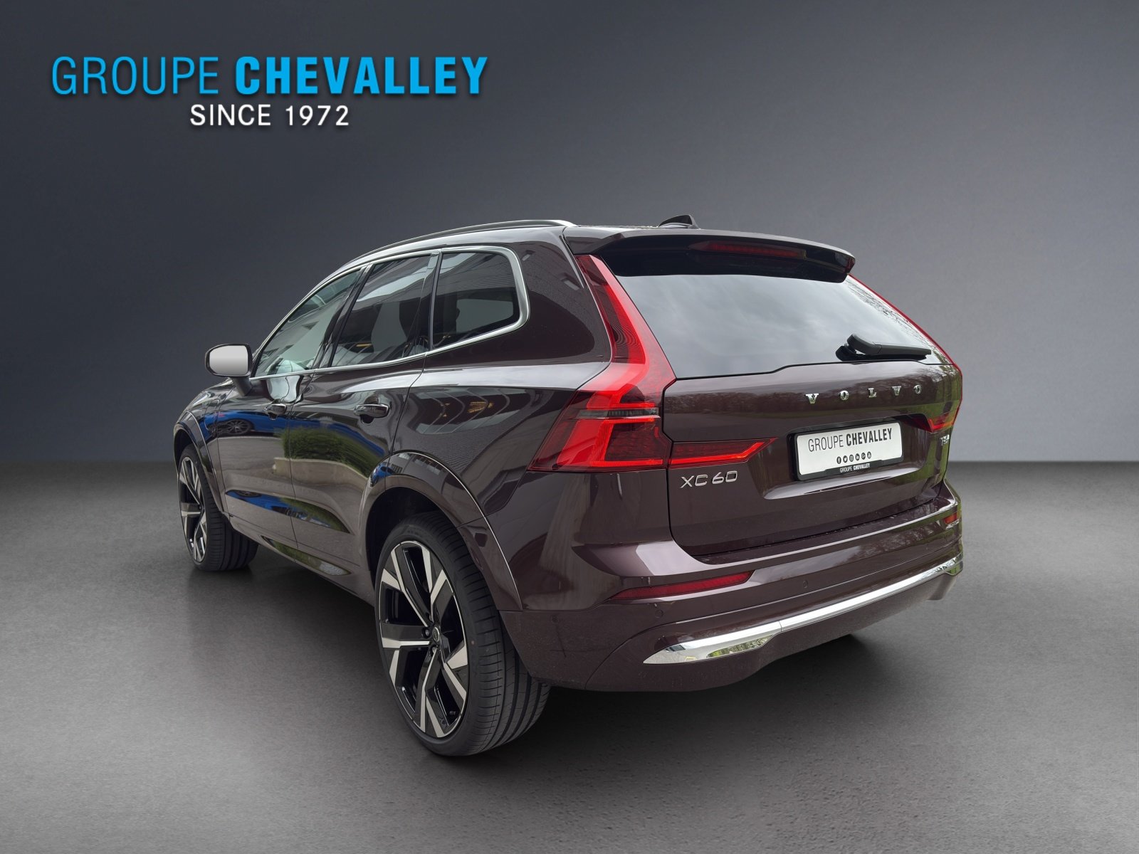 VOLVO XC60 T8 eAWD PluginHybrid Ultra Bright Geartronic, Hybride Rechargeable Essence/Électricité, Voiture nouvelle, Automatique - 4