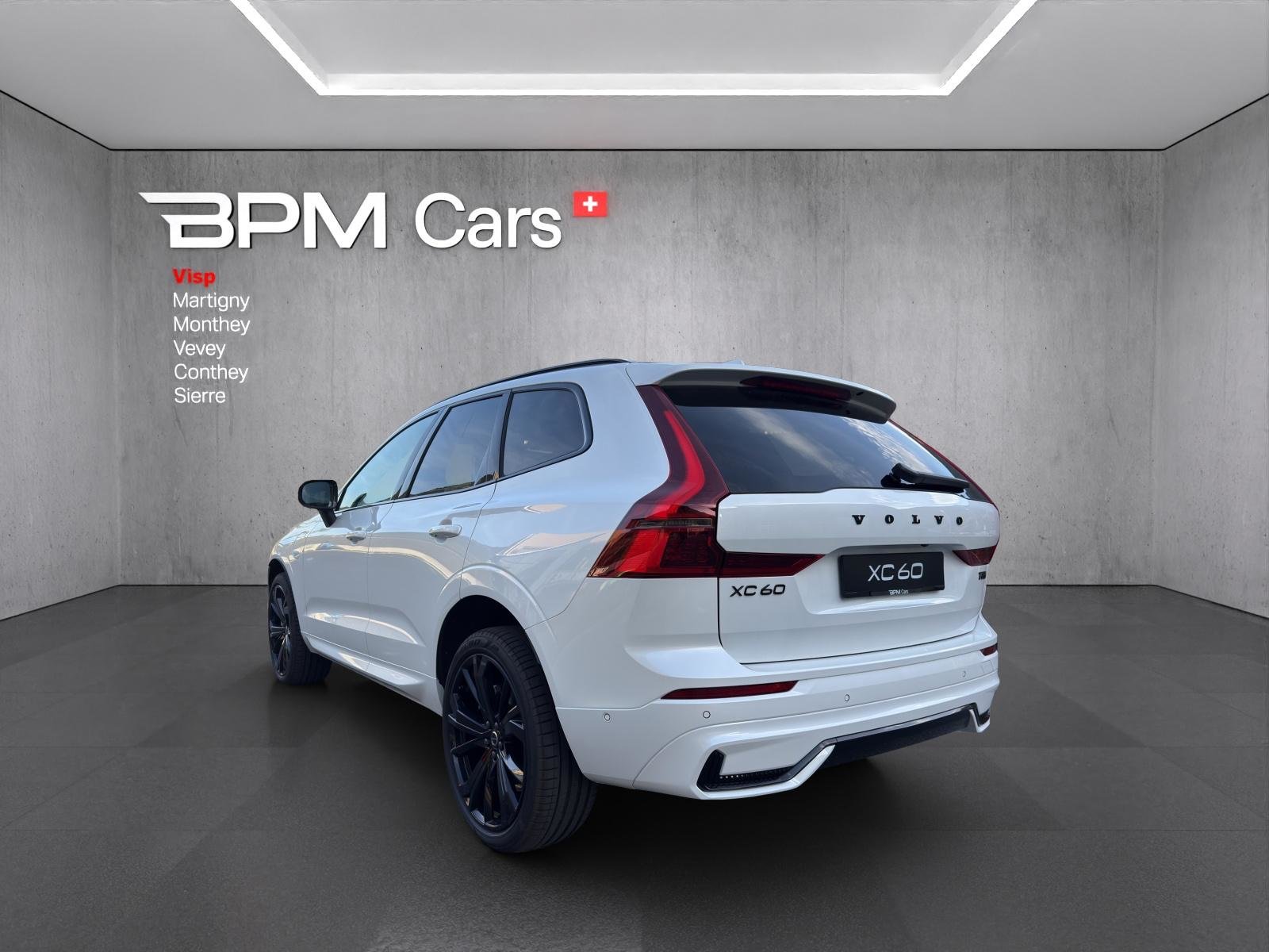 VOLVO XC60 T8 eAWD PluginHybrid Black Edition Geartronic, Plug-in-Hybrid Petrol/Electric, New car, Automatic - 3