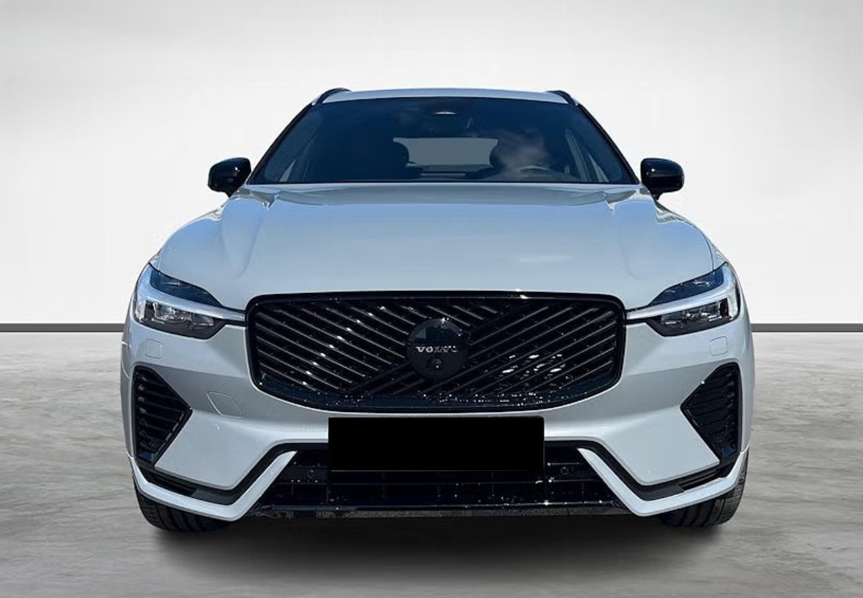 VOLVO XC60 T6 eAWD PluginHybrid Plus Dark Geartronic, Plug-in-Hybrid Benzina/Elettrica, Auto nuove, Automatico - 2