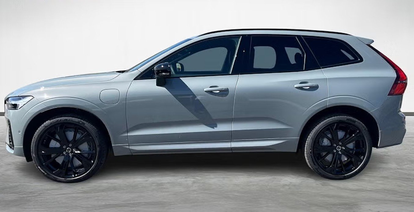 VOLVO XC60 T6 eAWD PluginHybrid Plus Dark Geartronic, Plug-in-Hybrid Benzina/Elettrica, Auto nuove, Automatico - 3
