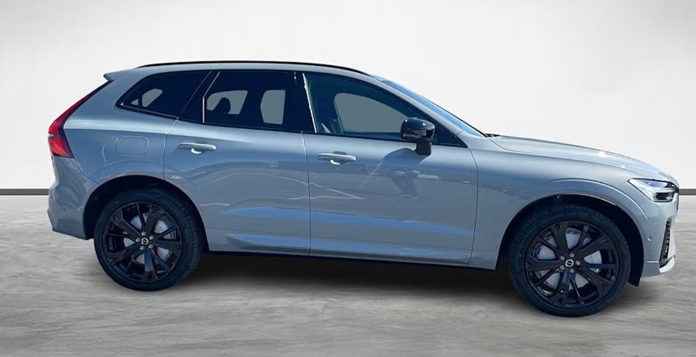 VOLVO XC60 T6 eAWD PluginHybrid Plus Dark Geartronic, Plug-in-Hybrid Benzina/Elettrica, Auto nuove, Automatico - 6