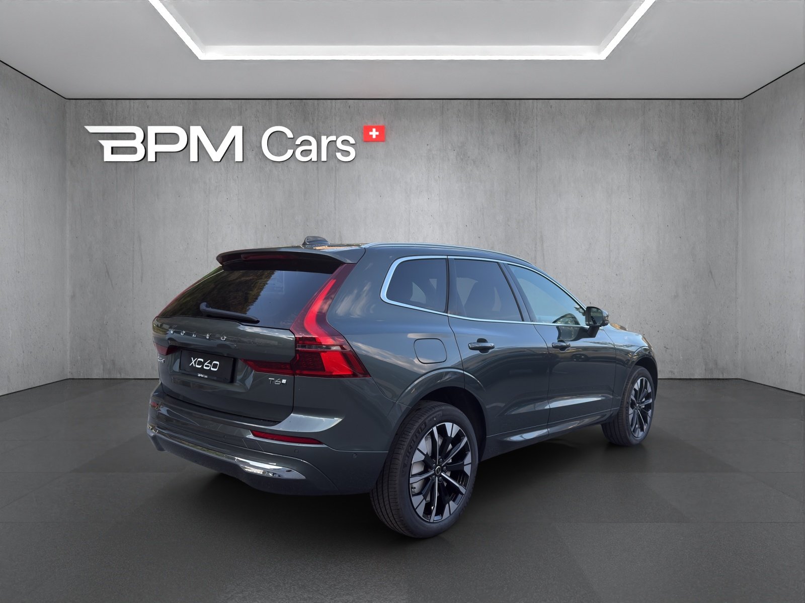 VOLVO XC60 T6 eAWD PluginHybrid Ultra Bright Geartronic, Plug-in-Hybrid Benzin/Elektro, Neuwagen, Automatik - 5